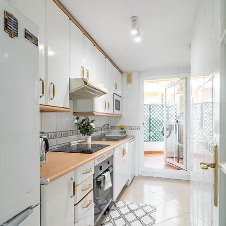 דירה Sat25i Penthouse With Sea Views In Nueva Andalucia