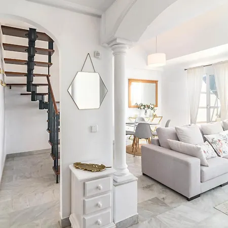 דירה Sat25i Penthouse With Sea Views In Nueva Andalucia מארבלה