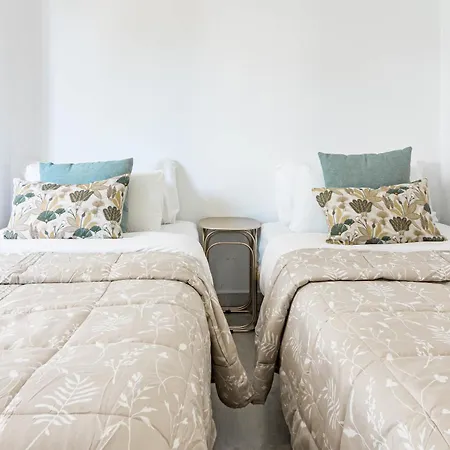 Sat25i Penthouse With Sea Views In Nueva Andalucia * מארבלה