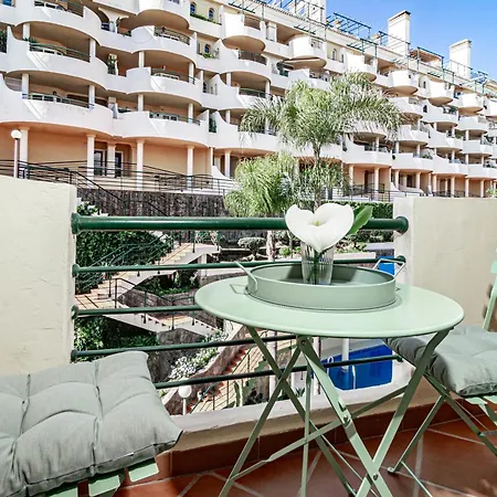 Sat25i Penthouse With Sea Views In Nueva Andalucia