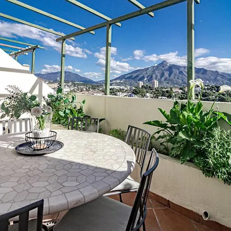 Apartment Sat25i Penthouse With Sea Views In Nueva Andalucia *